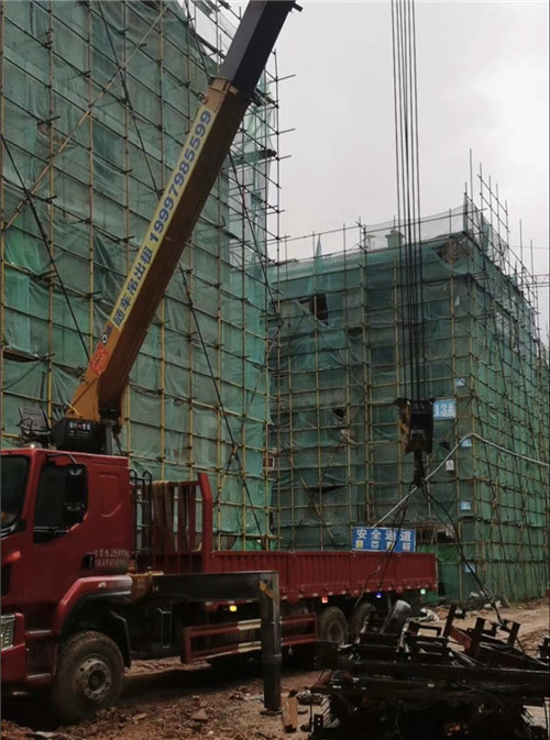 茂名市“慢工细活”—— 吊车的 “微动控制” 技术